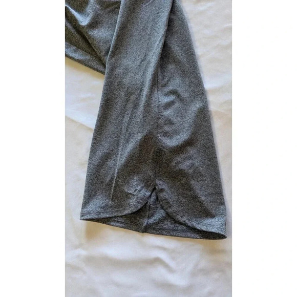 Tek Gear Women's Drytek Heather Gray Workout Capris Zip Pockets Size 2X EUC - Picture 7 of 7